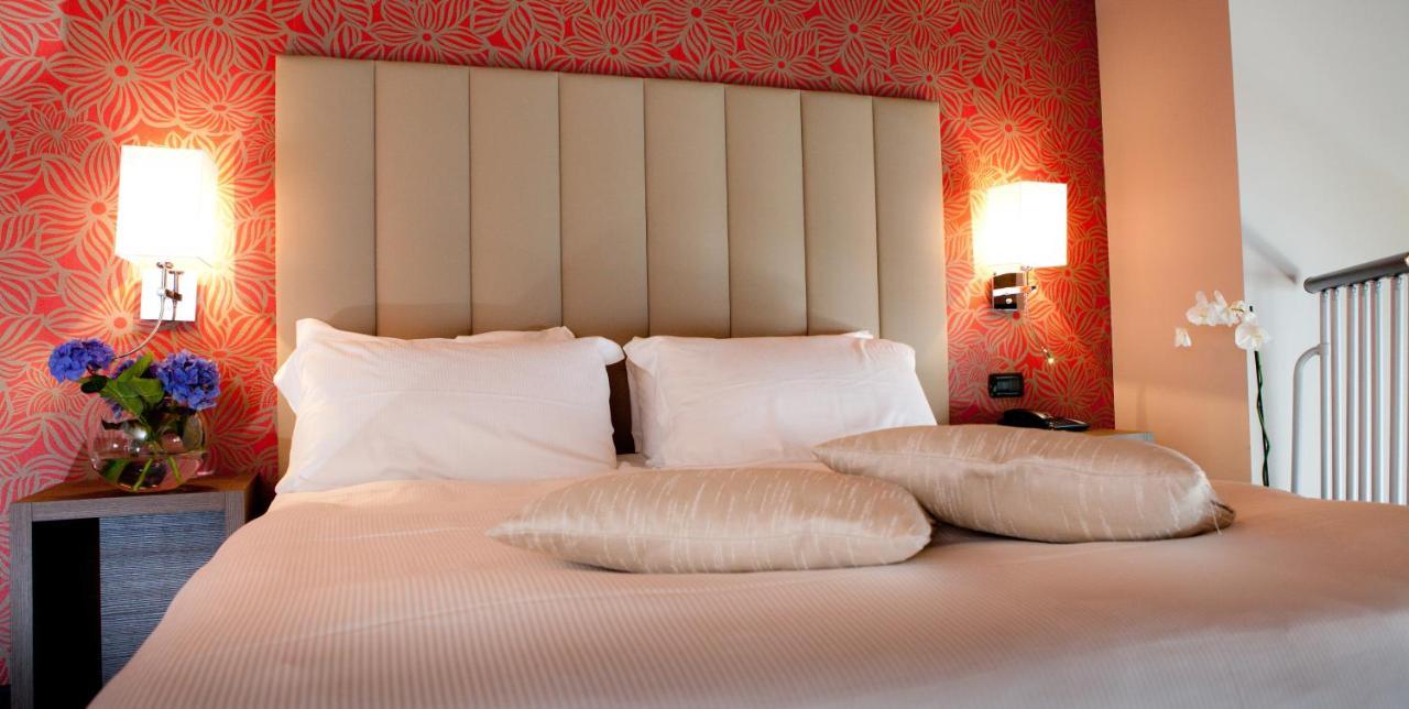 Hotel L'Approdo Петтенаско Экстерьер фото
